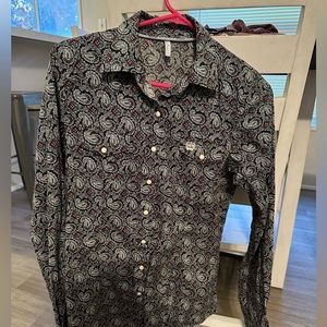Cinch button up sz M with bucking horse embroidered